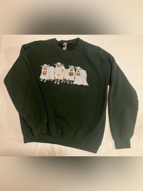 Gildan Sweaters - Gildan Dark Green Halloween Cow Ghost Crewneck Sweatshirt - Size Medium
